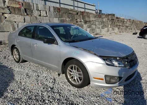 2012 Ford Fusion S из США, поврежденный, VIN 3FAHP0GA0CR236333